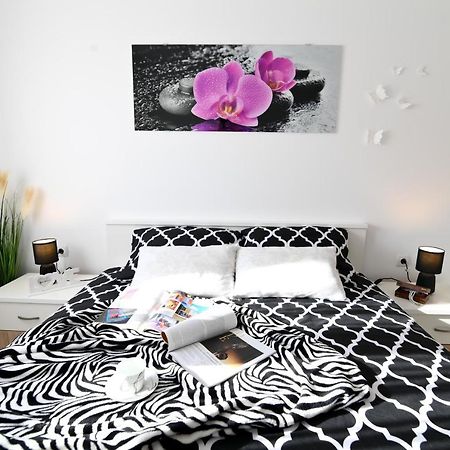 Rossy Appartement Rijeka Buitenkant foto