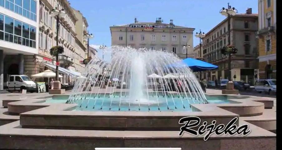 Rossy Appartement Rijeka Buitenkant foto