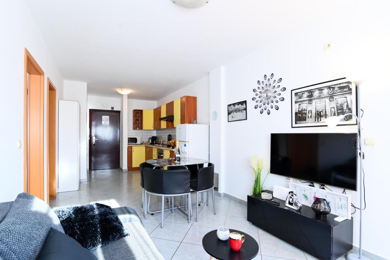 Rossy Appartement Rijeka Buitenkant foto