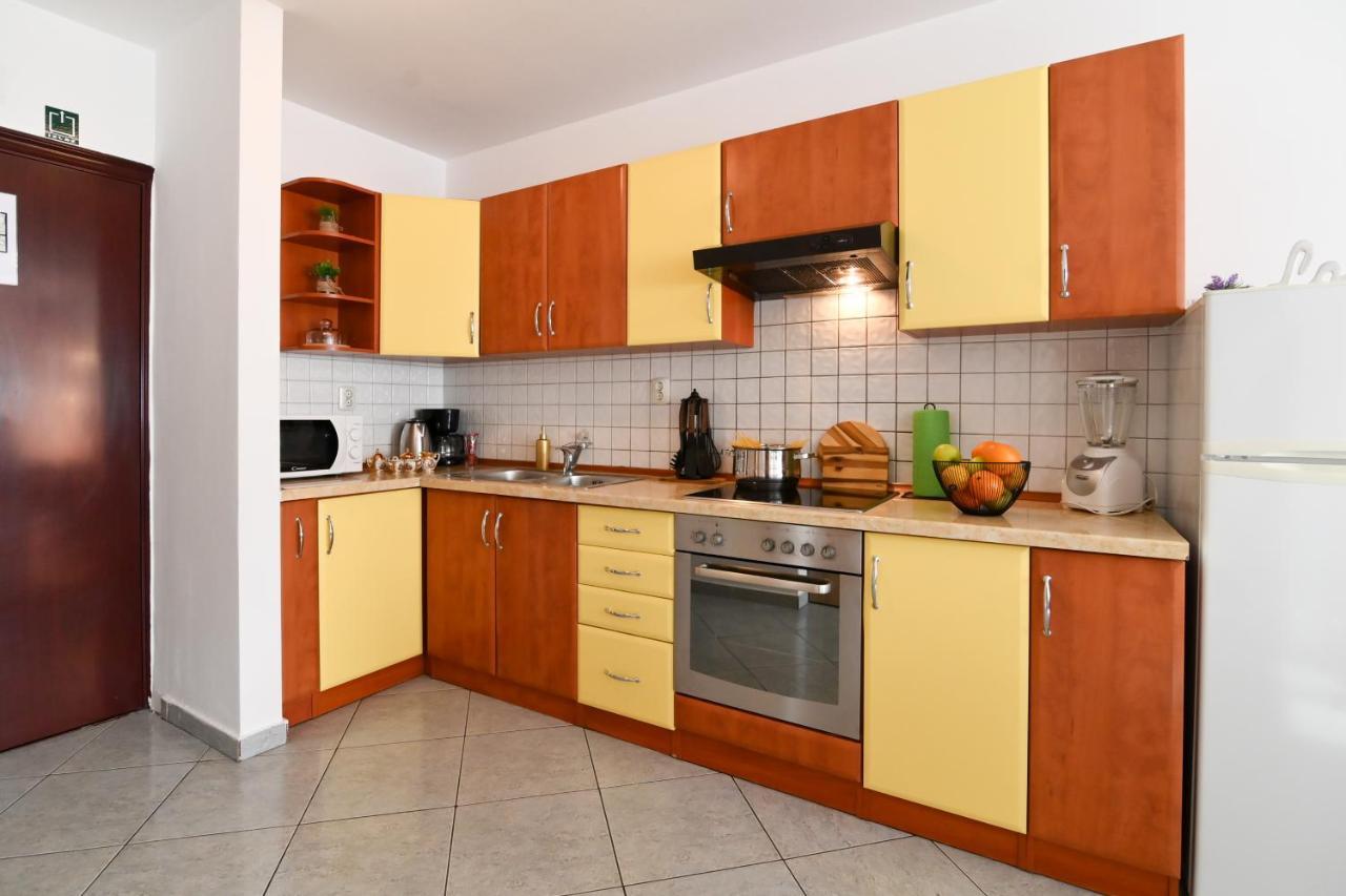 Rossy Appartement Rijeka Buitenkant foto
