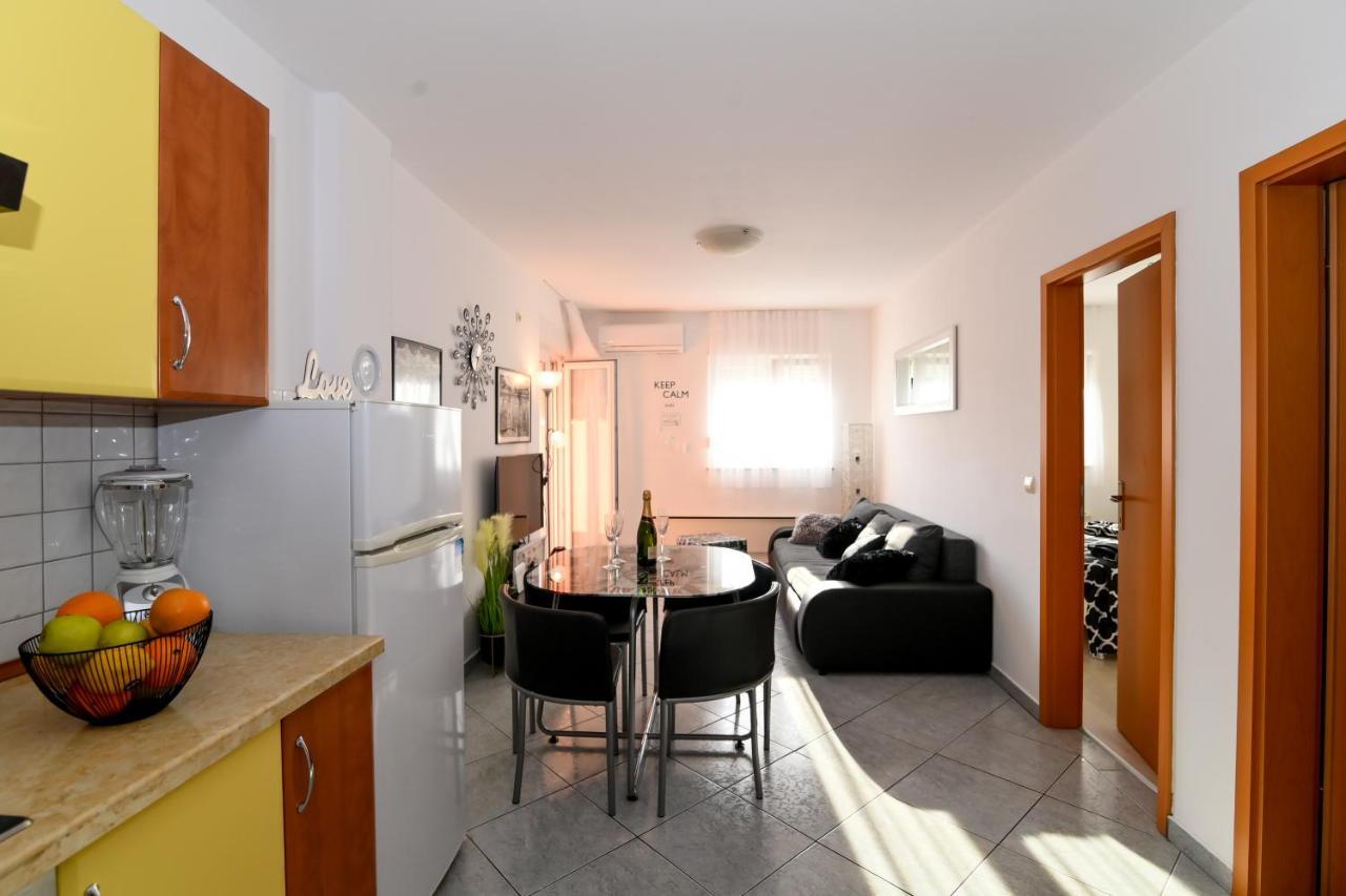 Rossy Appartement Rijeka Buitenkant foto