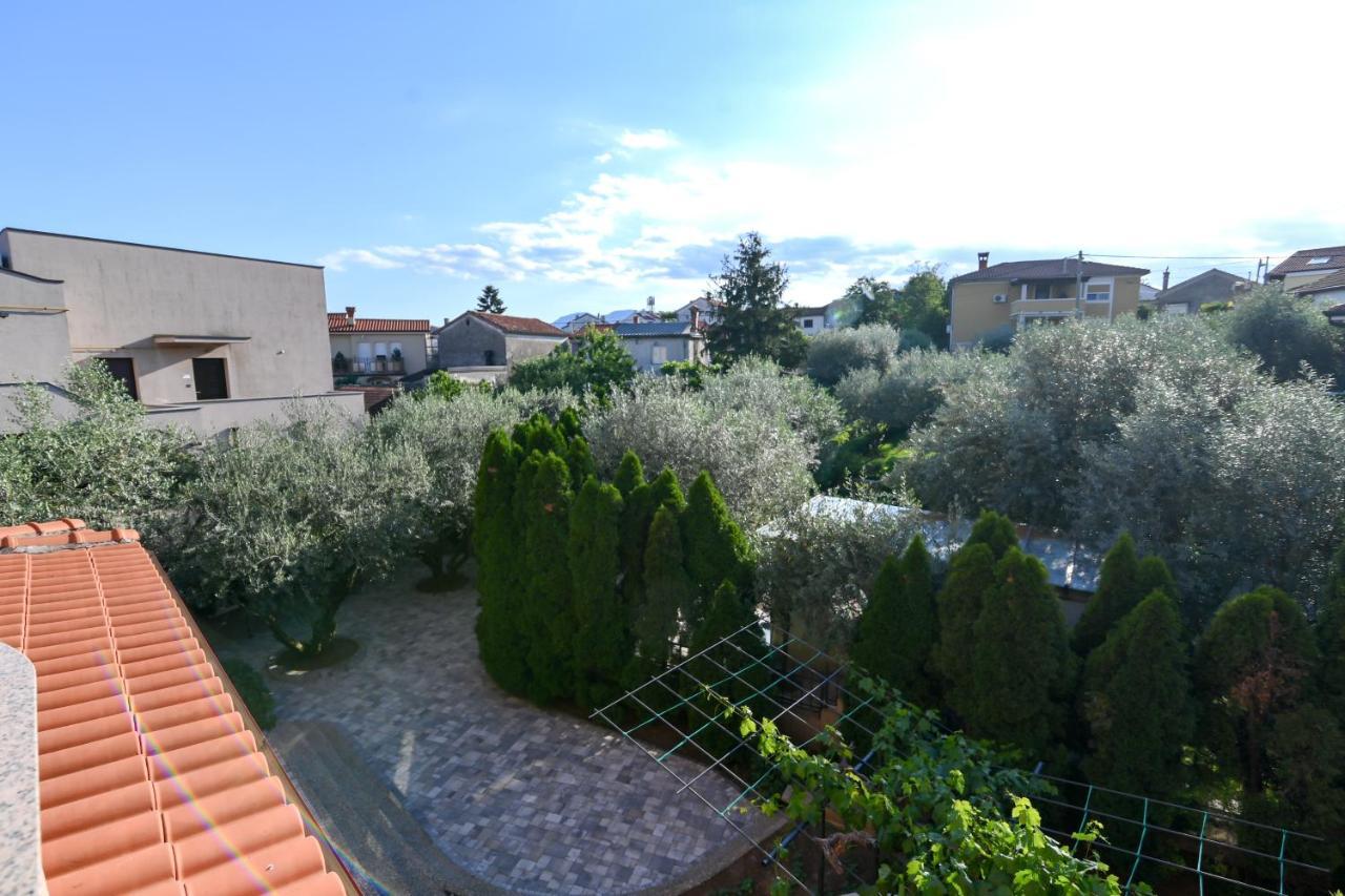 Rossy Appartement Rijeka Buitenkant foto